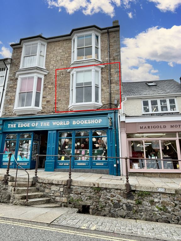 Property photo 1 of 10 2 Bedroom Apartment For Sale