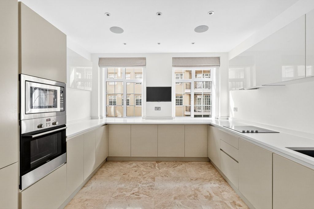 Property photo 3 of 25 Picture No. 19