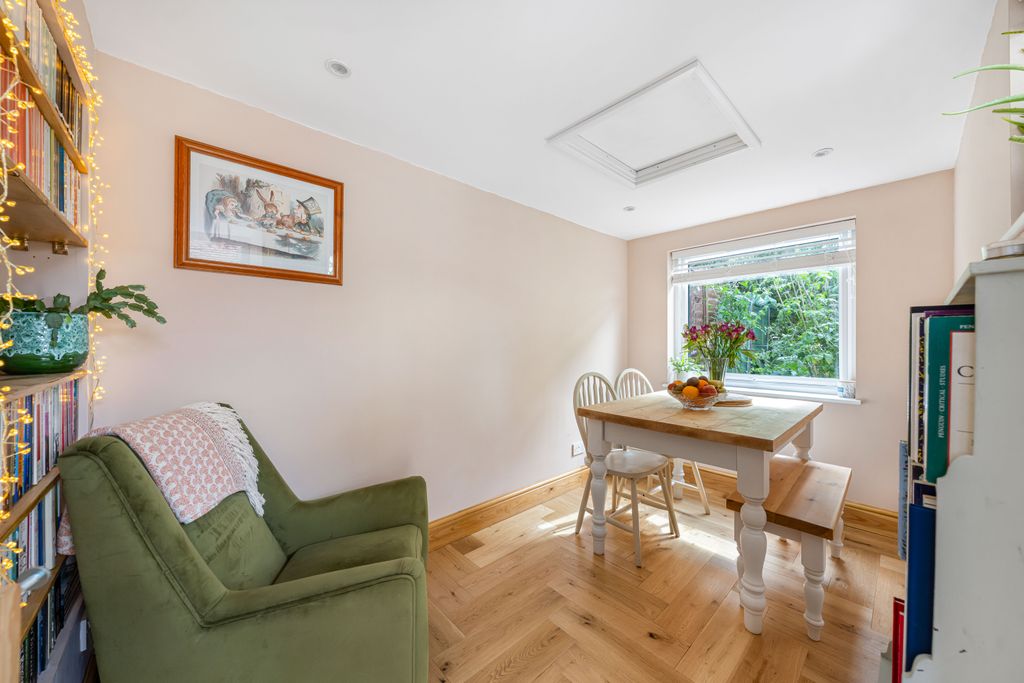 Property photo 3 of 15 Dining Room
