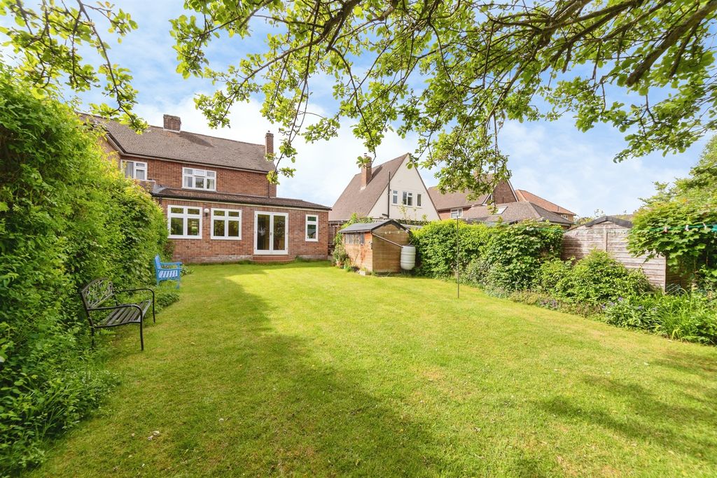 Property photo 3 of 19