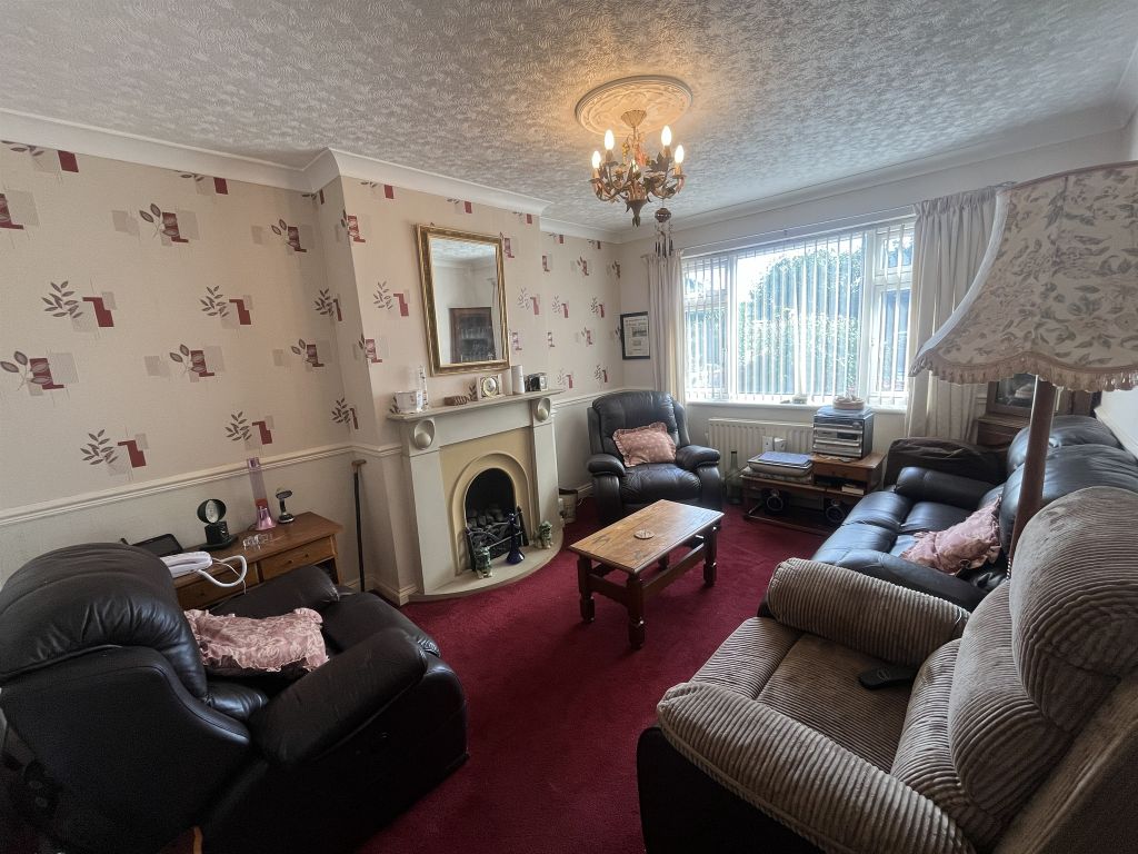 Property photo 3 of 19