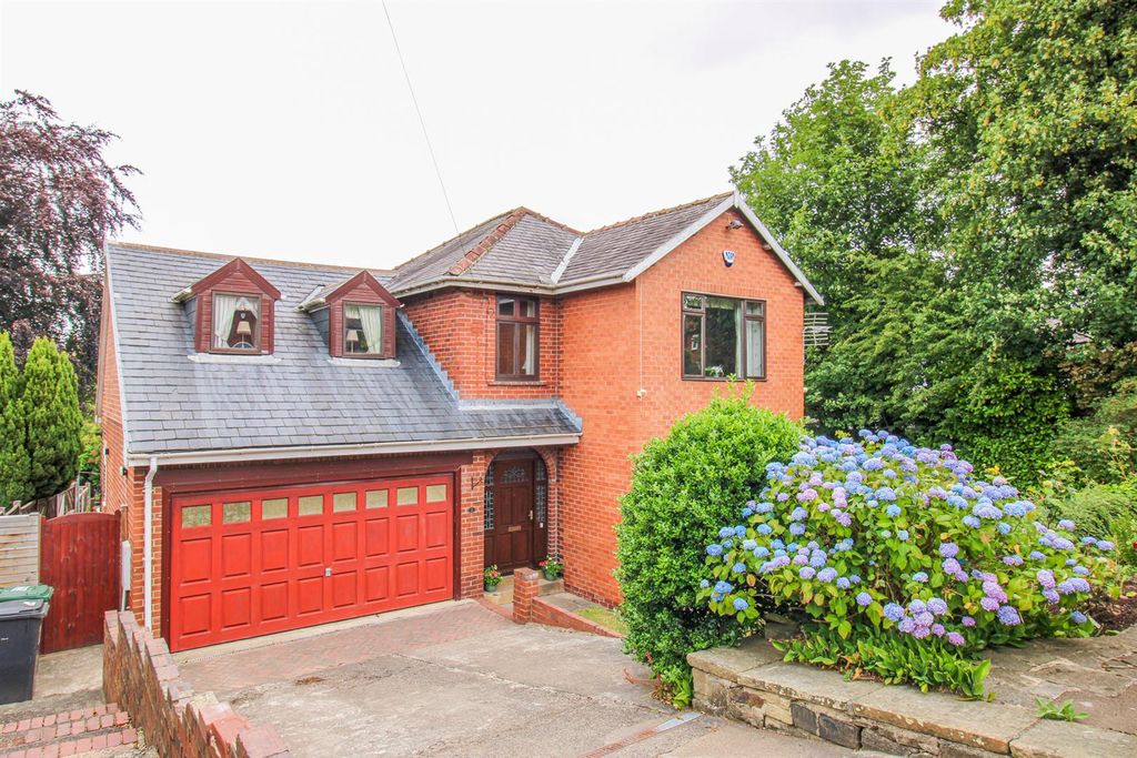 Property photo 1 of 24
