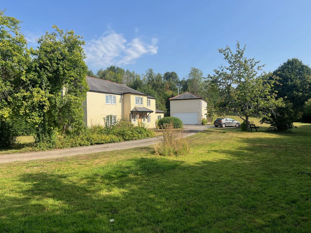 Property photo 1 of 24