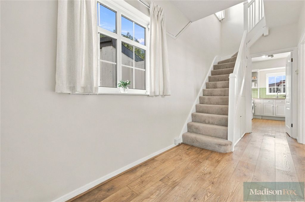 Property photo 2 of 30 Picture No. 08