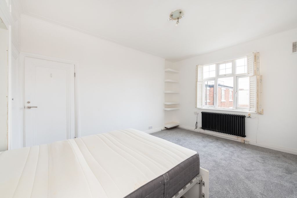 Property photo 3 of 12 Picture No. 16