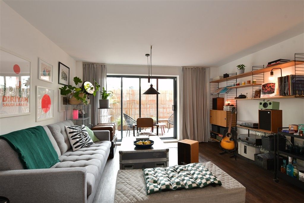 Property photo 3 of 14 Lounge/Kitchen/ Dining Room