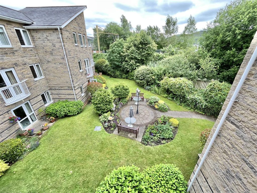 Additional image 10 of 2 bed flat for saleNorth Road, Glossop SK13