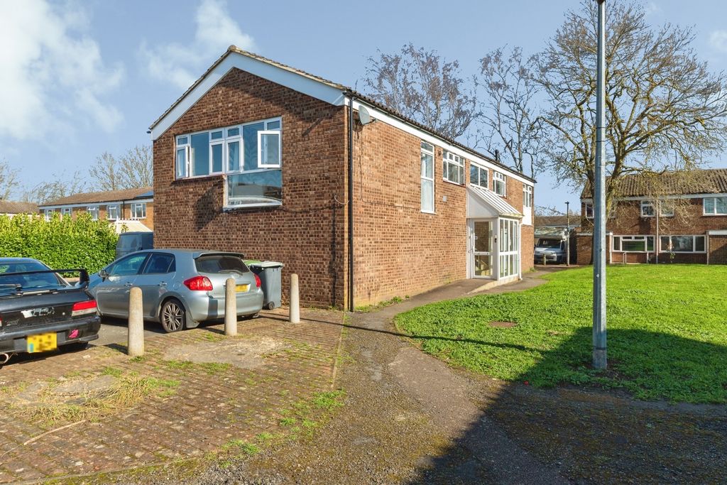 Property photo 1 of 11 Pbox-Img.Jpg