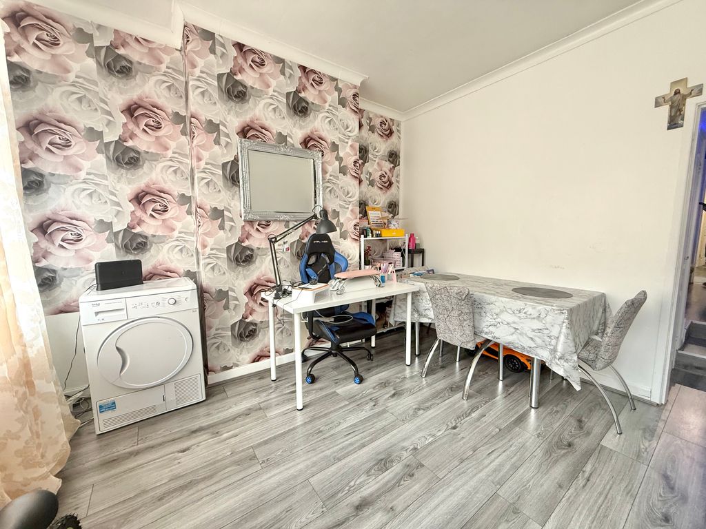 Property photo 2 of 11 Img_6743