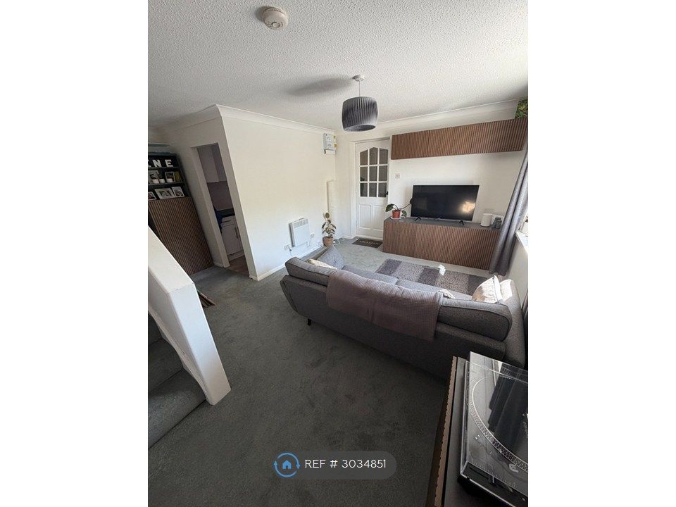 Property photo 3 of 8