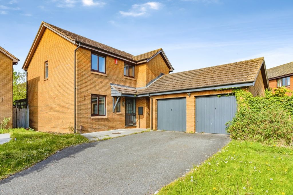 Property photo 1 of 20 Pbox-Img.Jpg