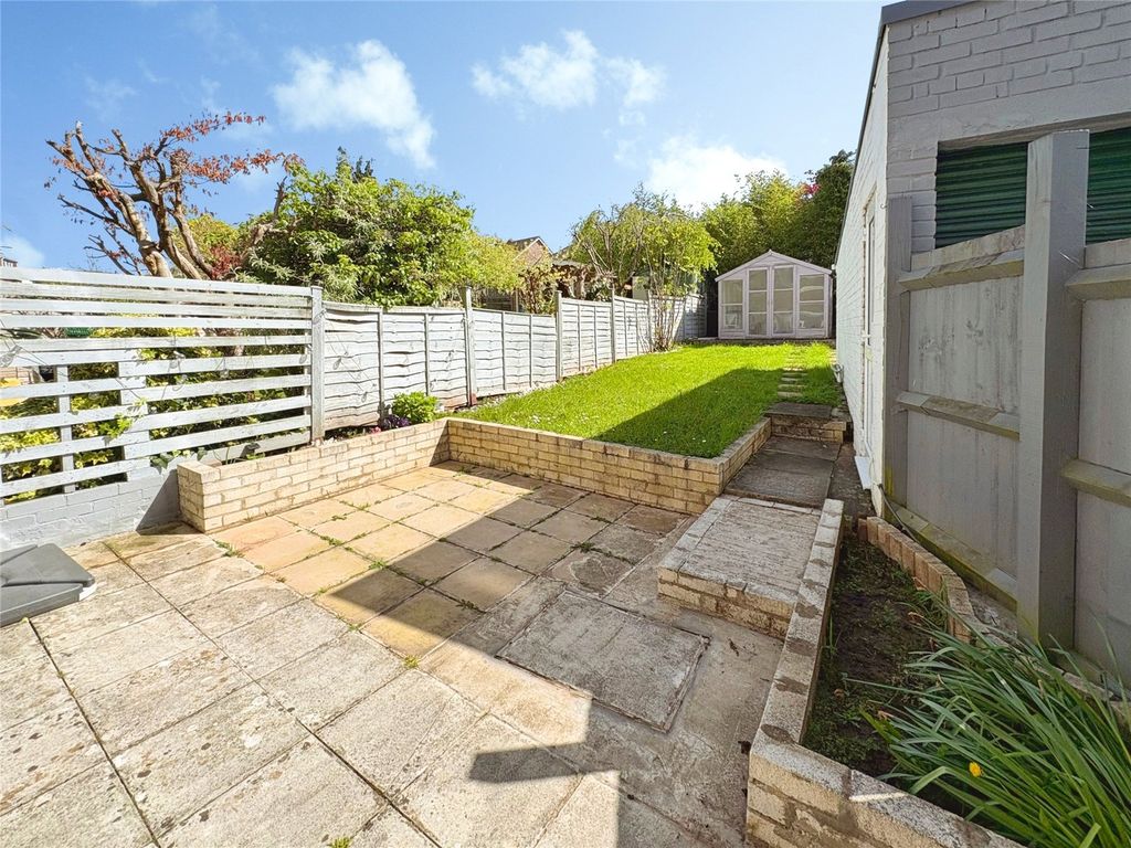 Property photo 2 of 12 Picture No. 03