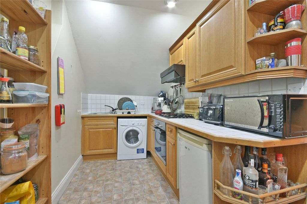 Property photo 3 of 9 Picture No. 22