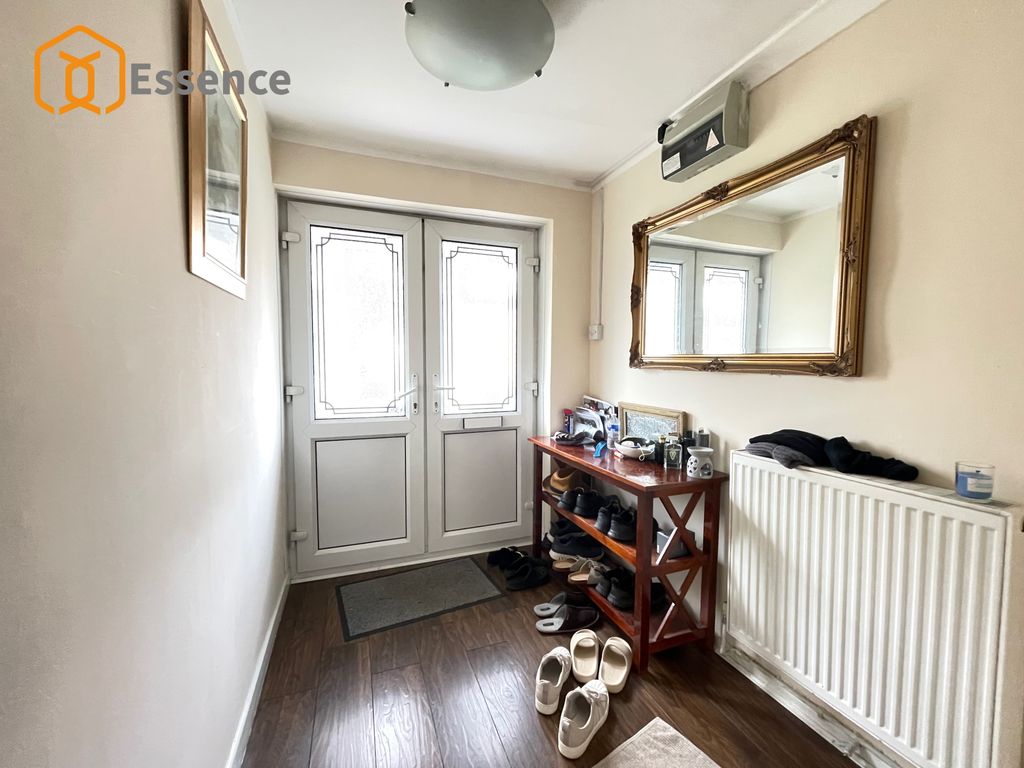 Property photo 2 of 18 Img_0326