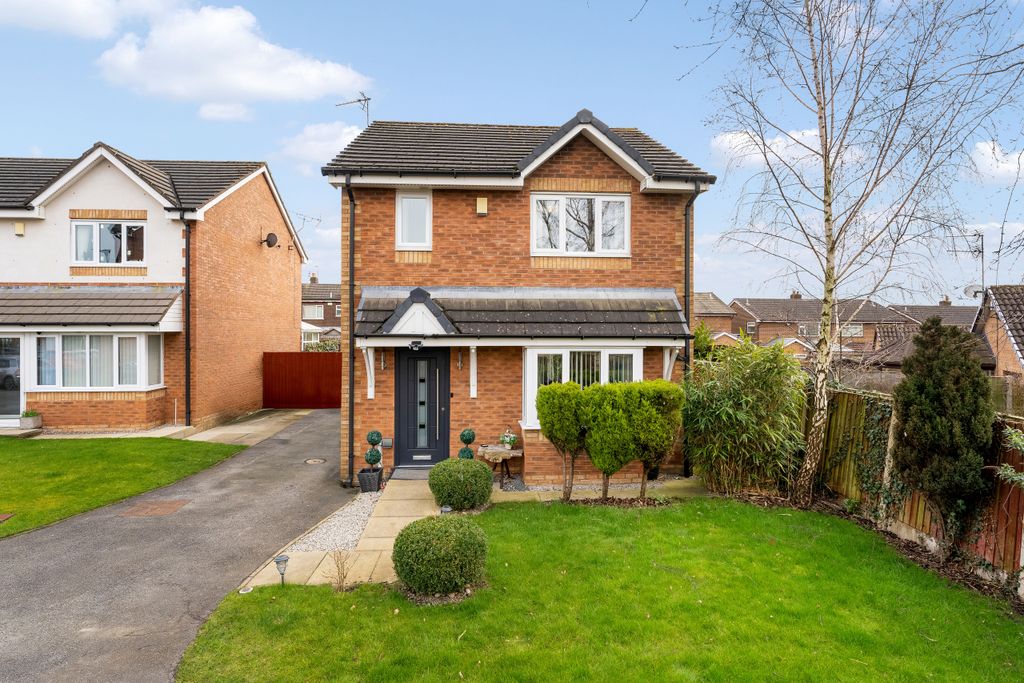 Property photo 1 of 13 38 Rushton Close Burtonwood-24