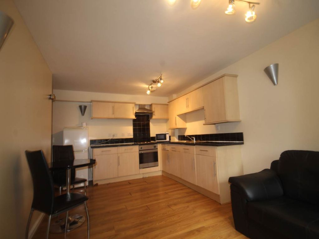 Property photo 2 of 8 Living-Kitchen