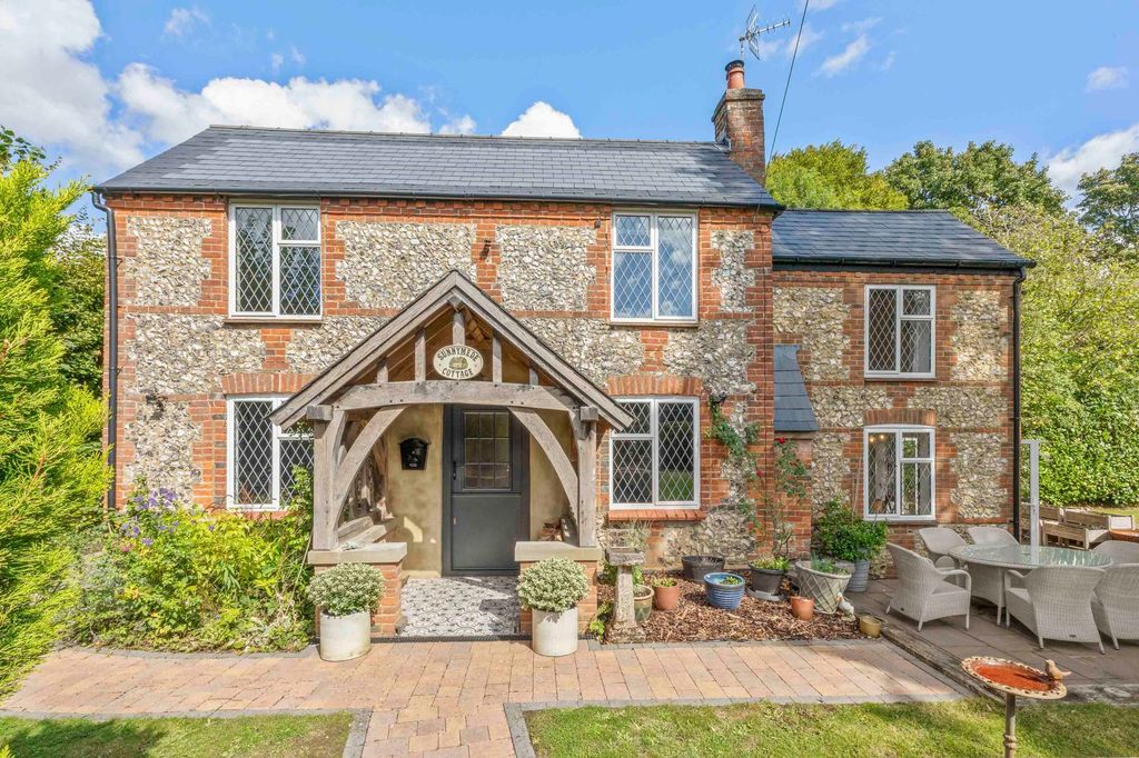 Property photo 1 of 19