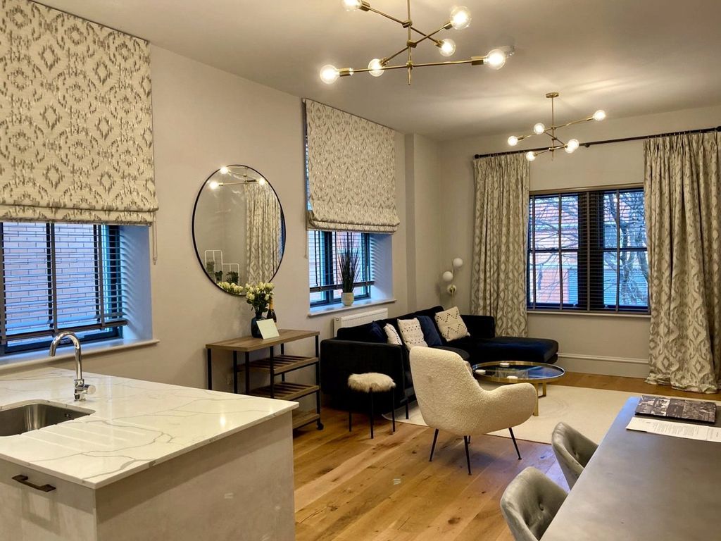 Property photo 3 of 9 Picture No. 24