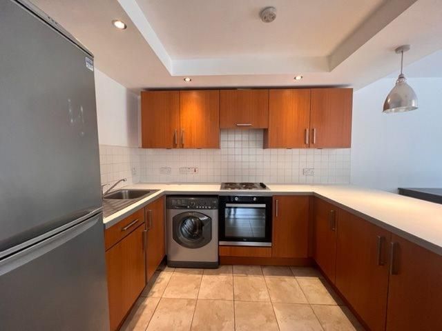 Property photo 2 of 6 Kitchen Area (8).Jpg