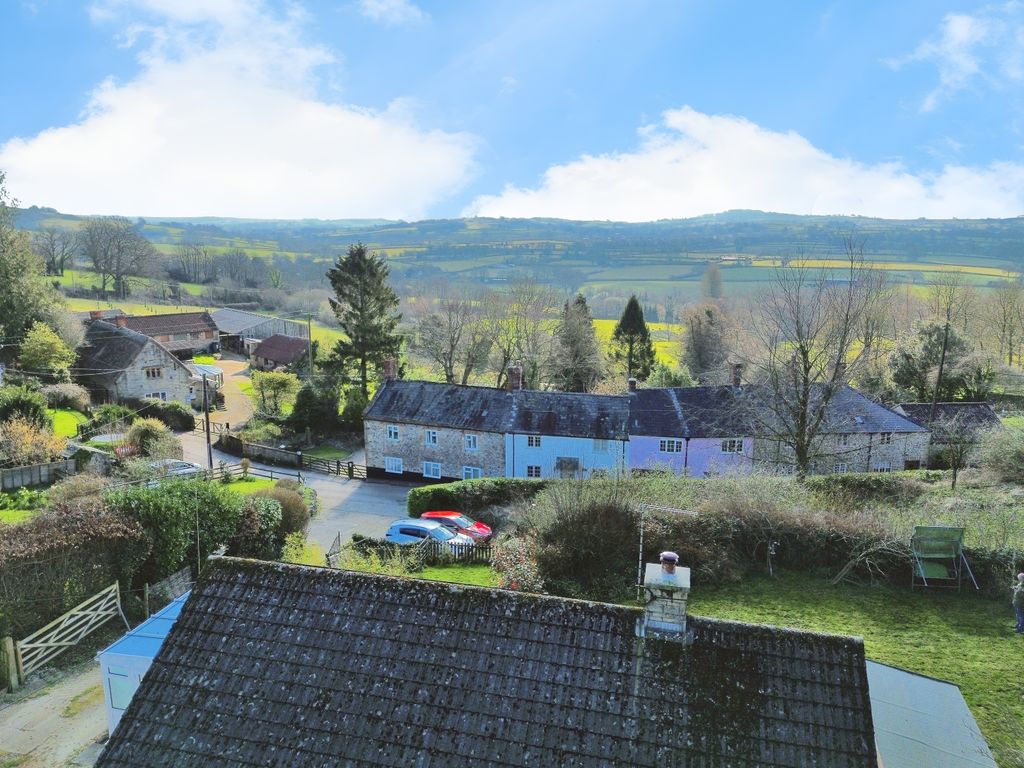 Property photo 2 of 19 Front View