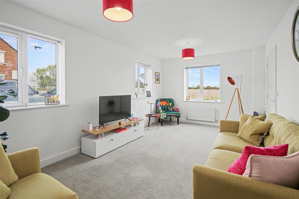 Property photo 3 of 25 Img_4918.Jpg