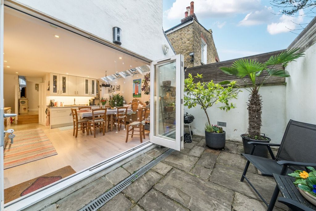 Property photo 2 of 10 Picture No. 04