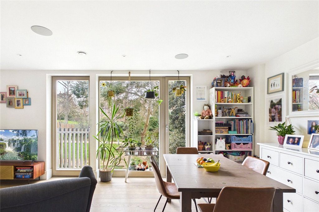 Property photo 3 of 14 Picture No. 04