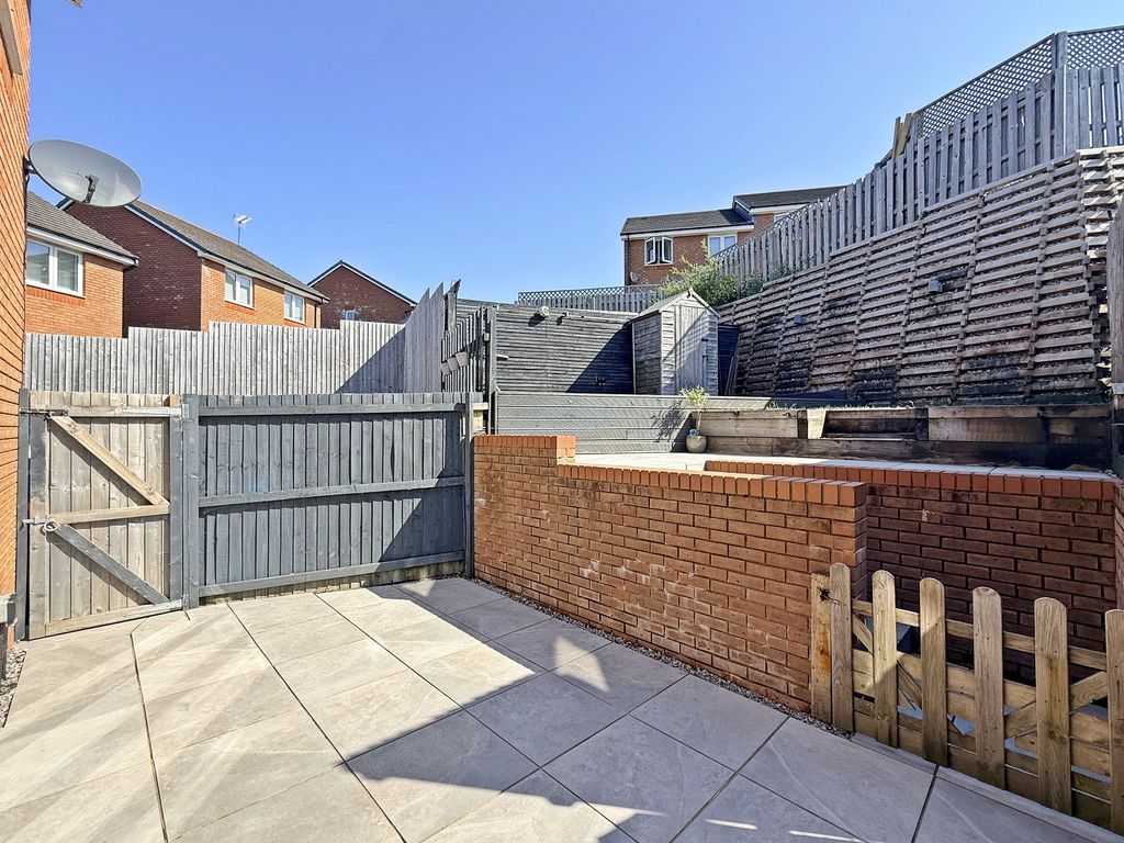 Property photo 2 of 26 Rear Garden