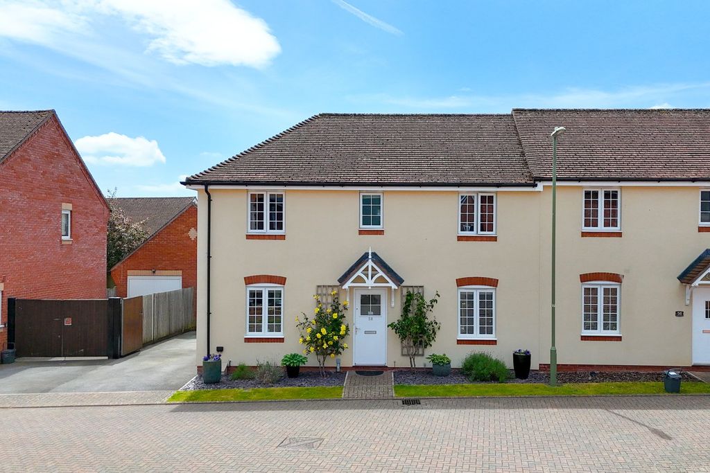 Property photo 1 of 17