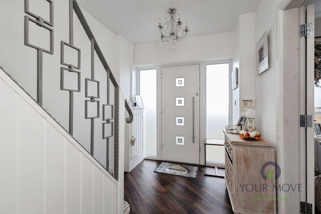 Property photo 2 of 18 Pbox-Img.Jpg