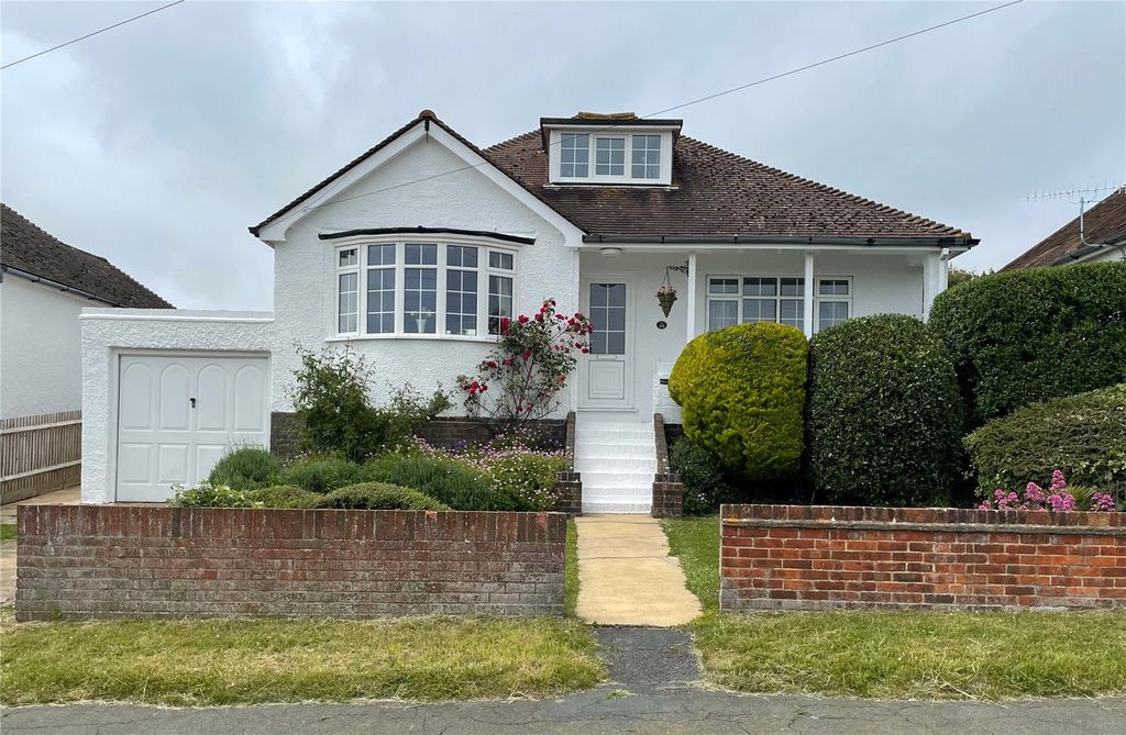 Property photo 1 of 21 Front