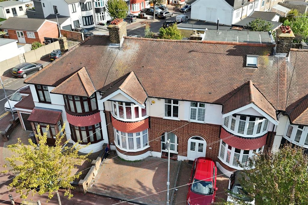 Property photo 2 of 25 Dji_20250927224249_0051_D.Jpeg