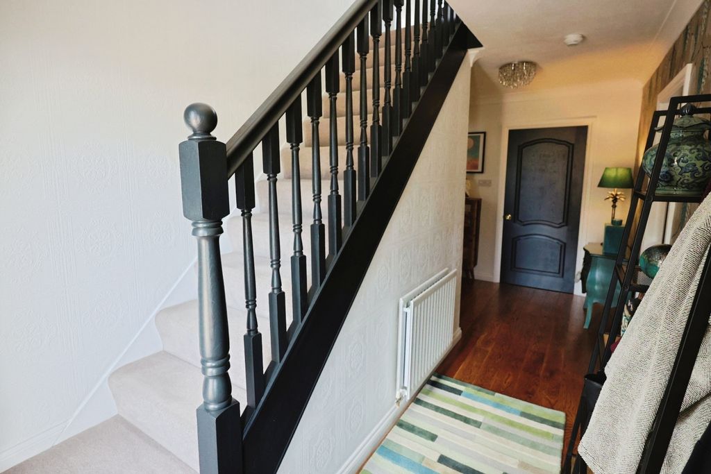 Property photo 2 of 25 Pbox-Img.Jpg