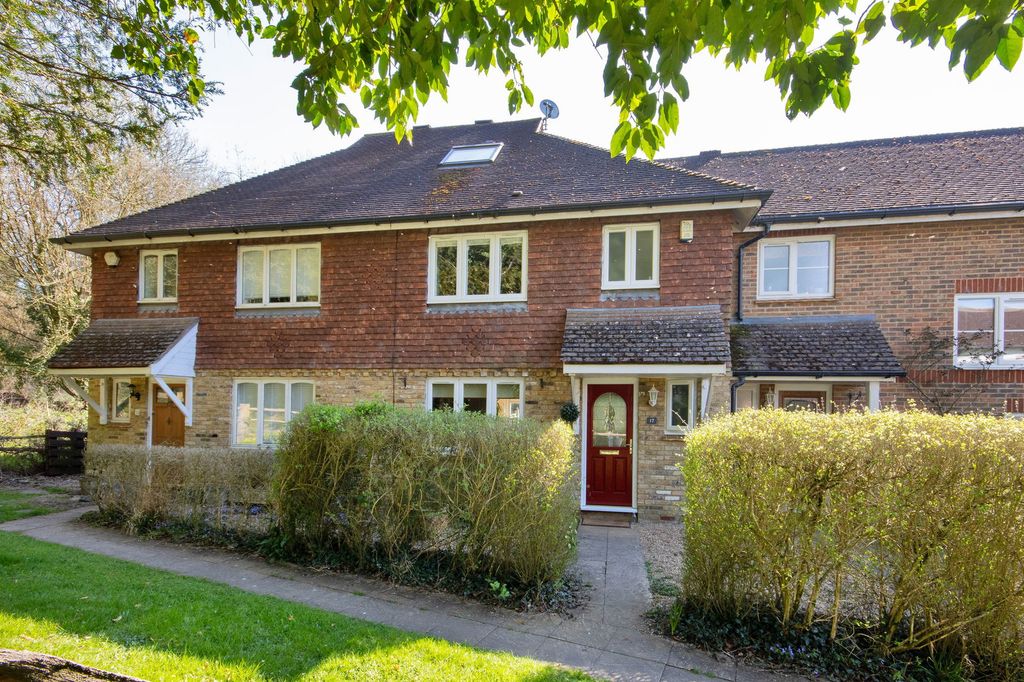 Property photo 1 of 52