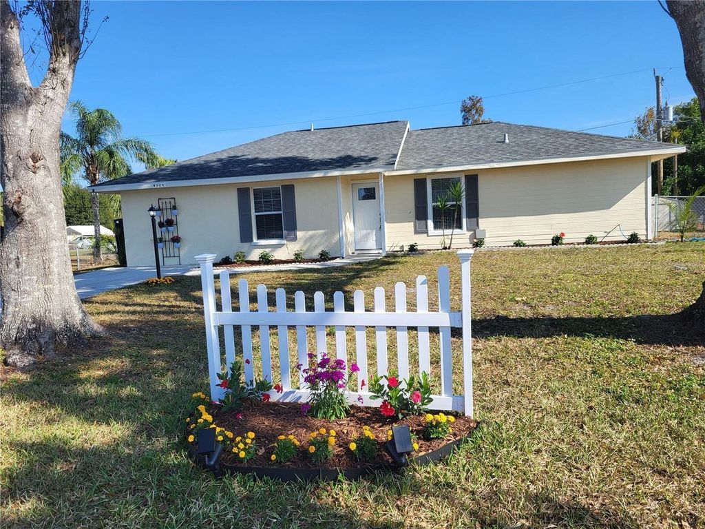 Property photo 2 of 17 <Alttext/>