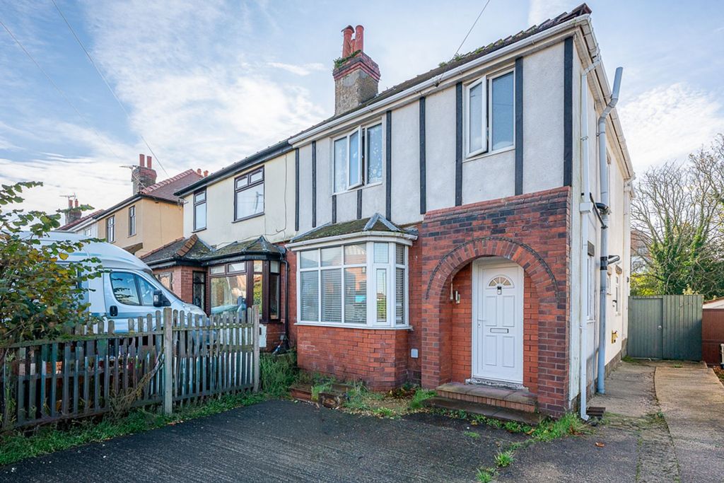 Property photo 1 of 22