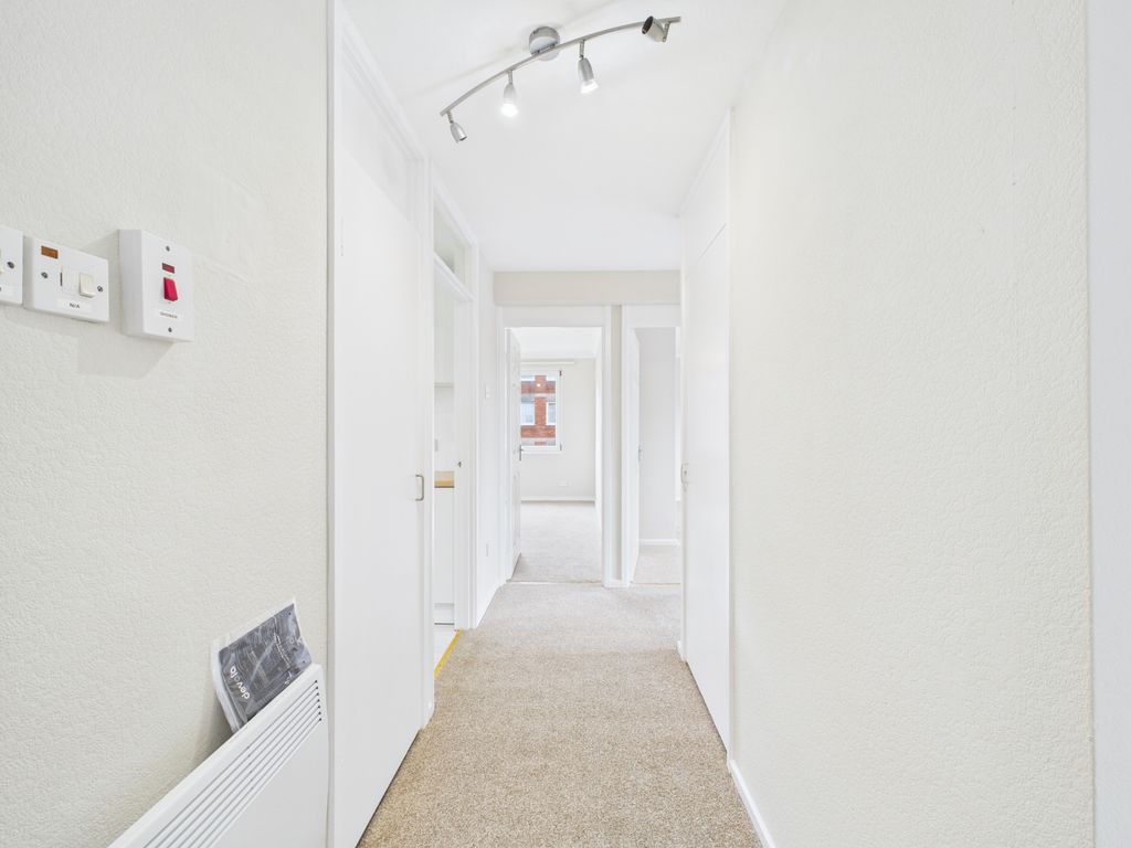 Property photo 3 of 22 Cam02023G0-Pr0176-Still018