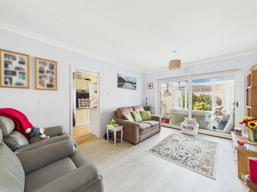 Property photo 2 of 18