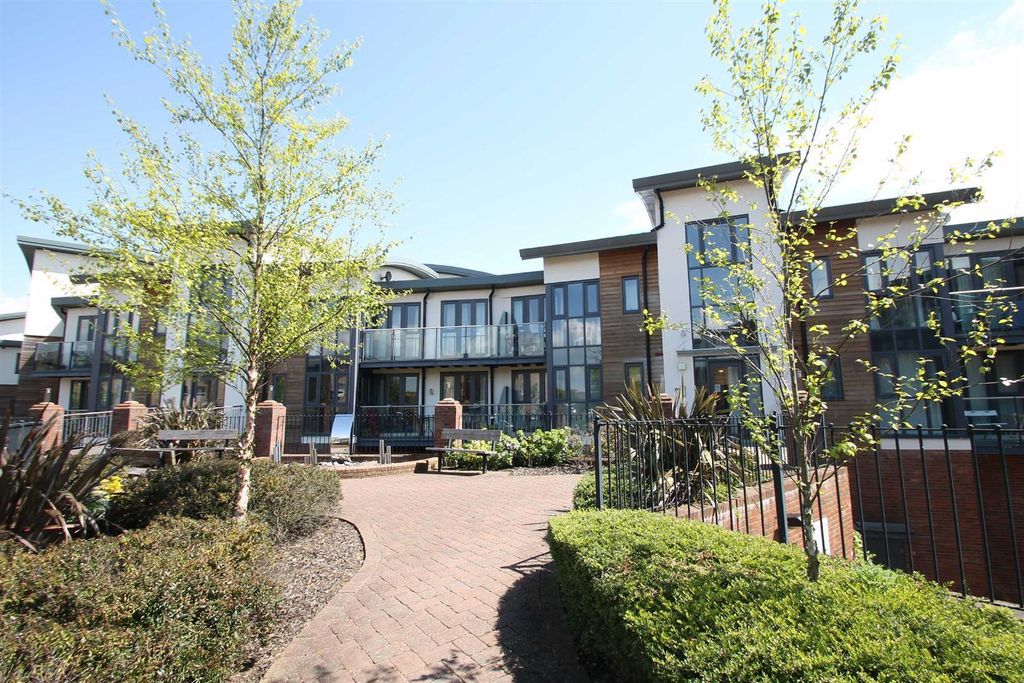 Property photo 1 of 1 Yd4S1Iqltumatbnmc--Mk7Bwaj8.Jpg