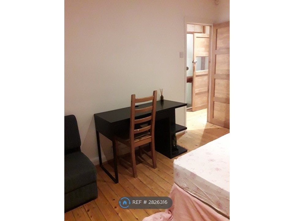 Property photo 3 of 7