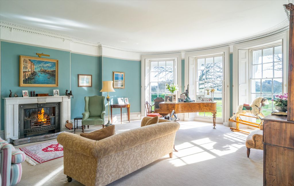 Property photo 2 of 24 Image