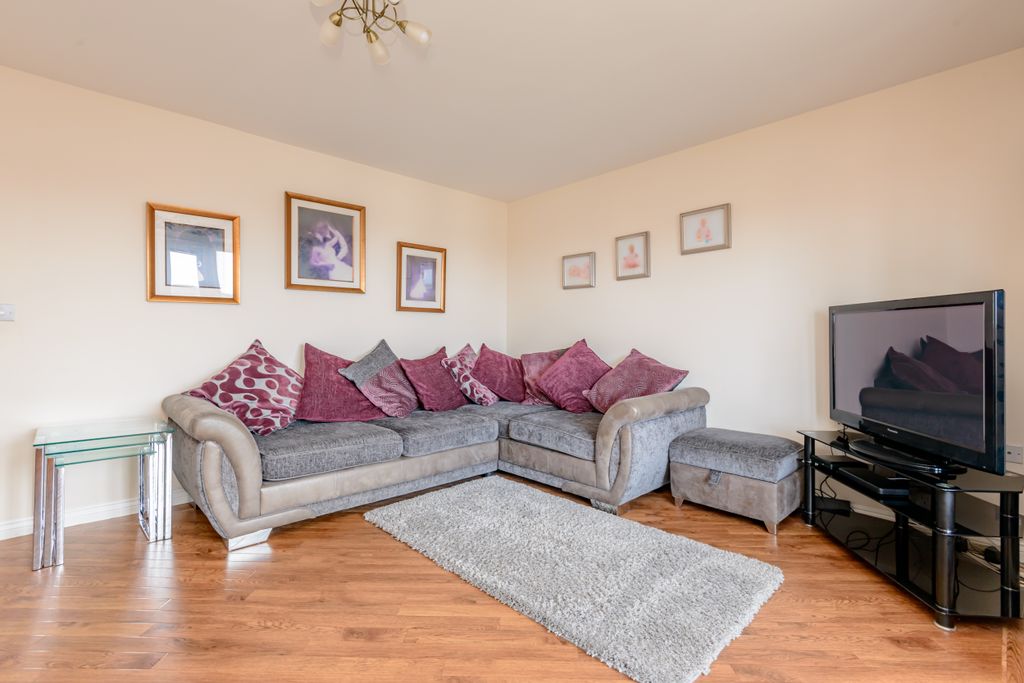 Property photo 3 of 31 Property Image 3