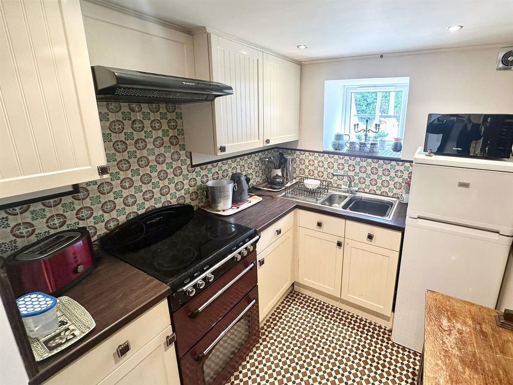 Additional image 4 of 2 bed flat to rent41 Melville Street, Ryde PO33