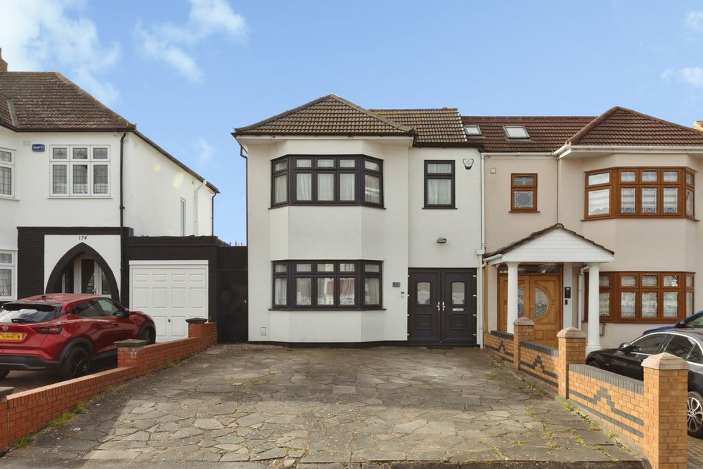 Property photo 1 of 21 Pbox-Img.Jpg