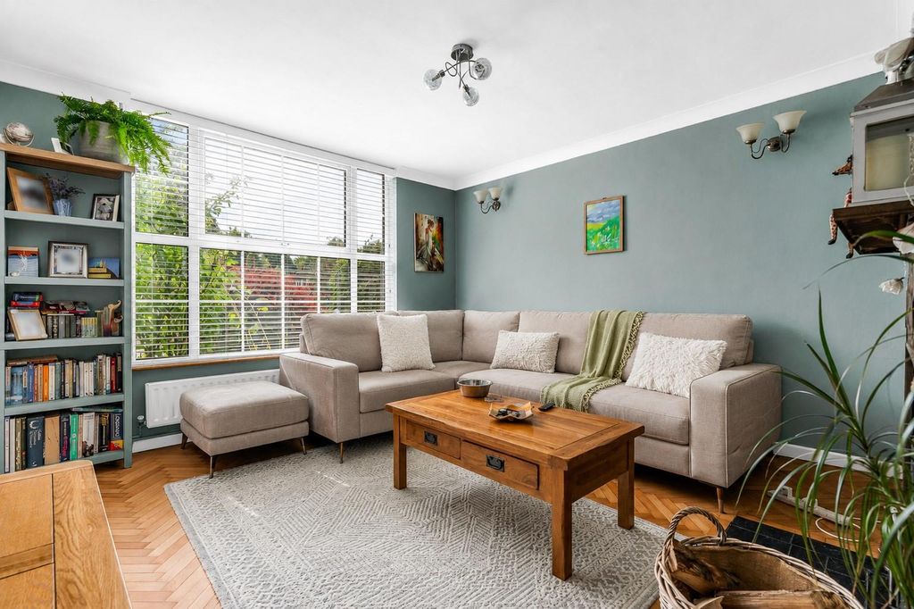 Property photo 3 of 13 Internal-10.Jpg