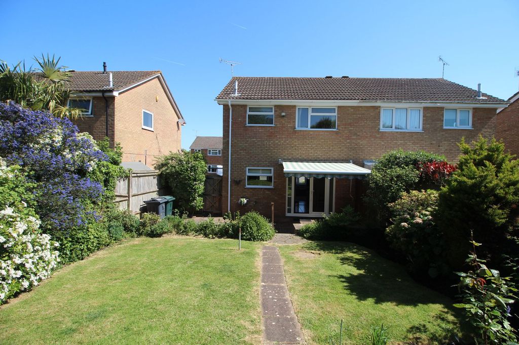 Property photo 3 of 14