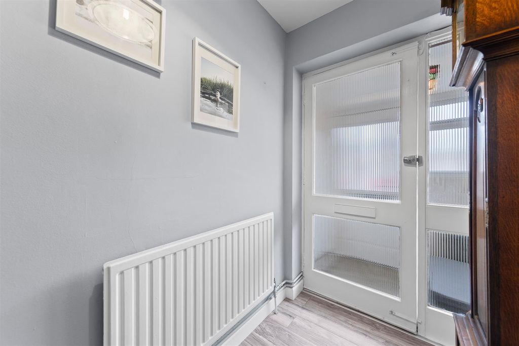 Property photo 3 of 36 19Butebraeweb22.Jpg