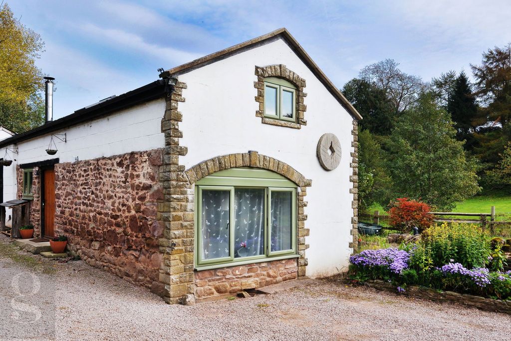 Property photo 3 of 54