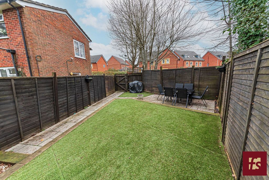 Property photo 3 of 18