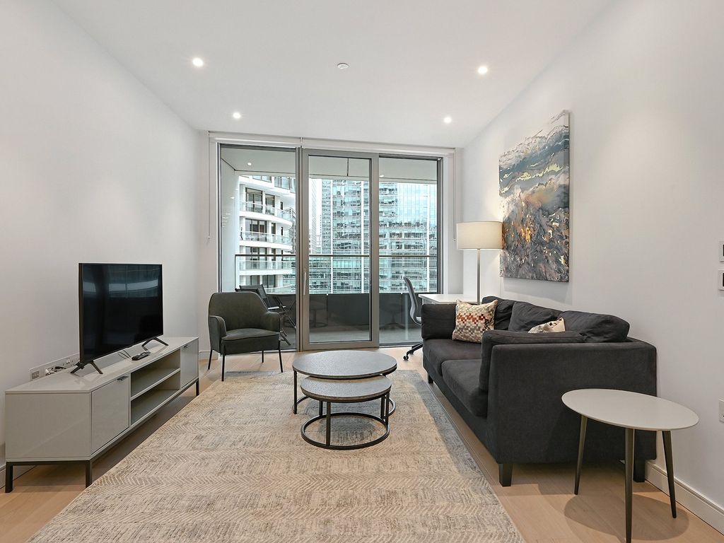Property photo 1 of 25 Ellington Tower
